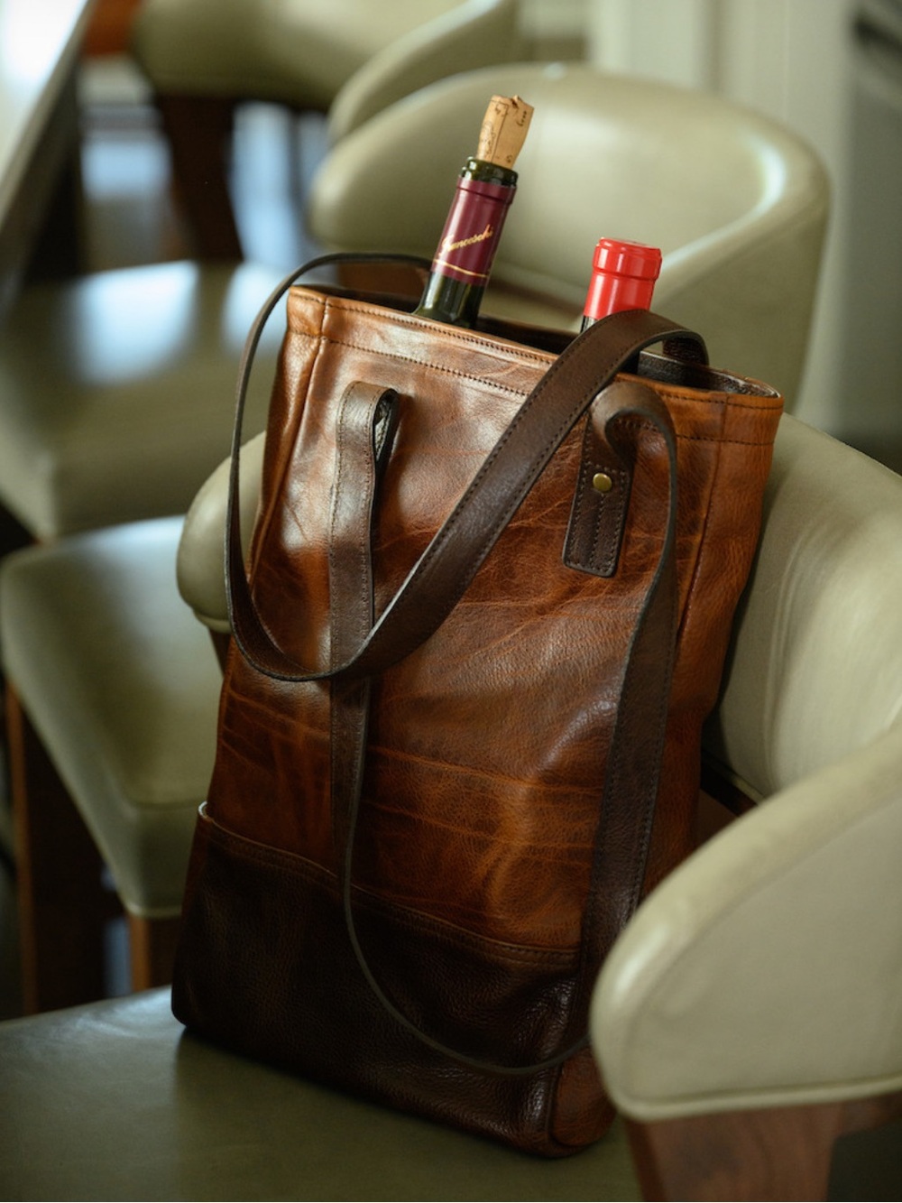 NETJETS PETTY BOTTLE TOTE